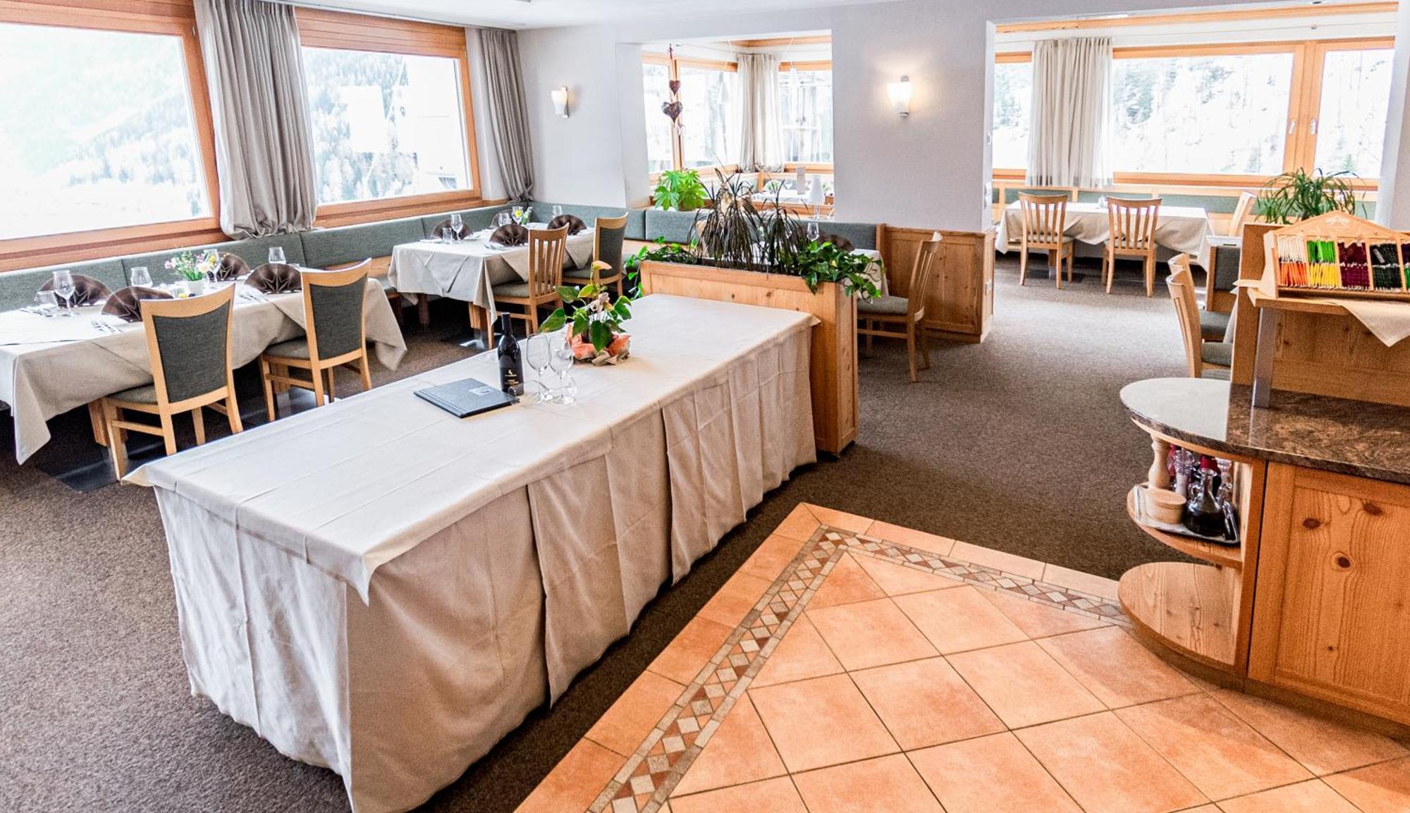 Hotel Ultnerhof Santa Gertrude Kültér fotó